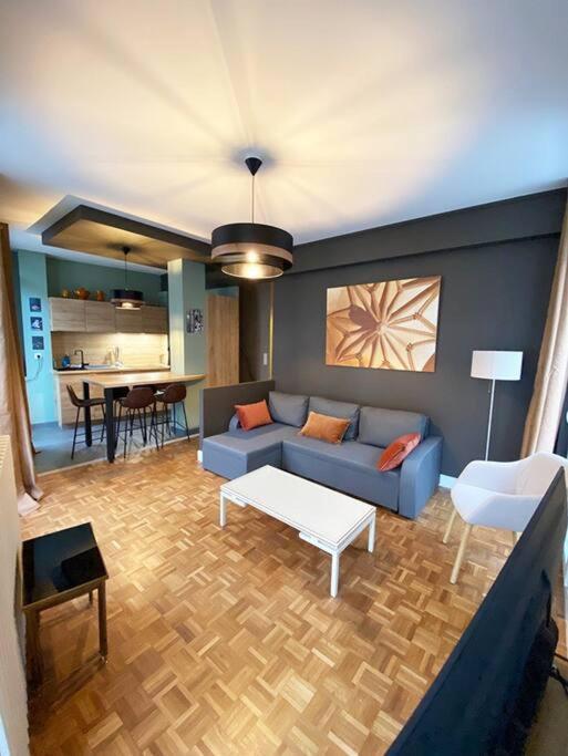 Апартаменты Les Quatre Piliers - 1 Min Palais Jacques Coeur Бурж Экстерьер фото